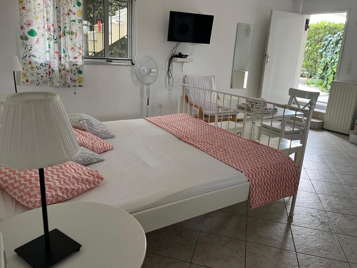 Best Location In Vrachati Exterior photo